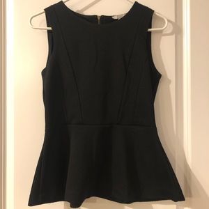 H&M  black textured peplum top